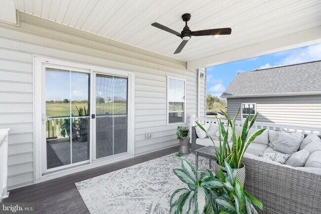 Building Photo - 12914 Hazelwood Dr