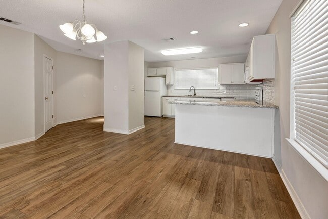 Building Photo - 613 Affirmed Ct