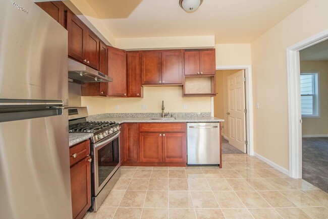 Building Photo - 144-146 Anza