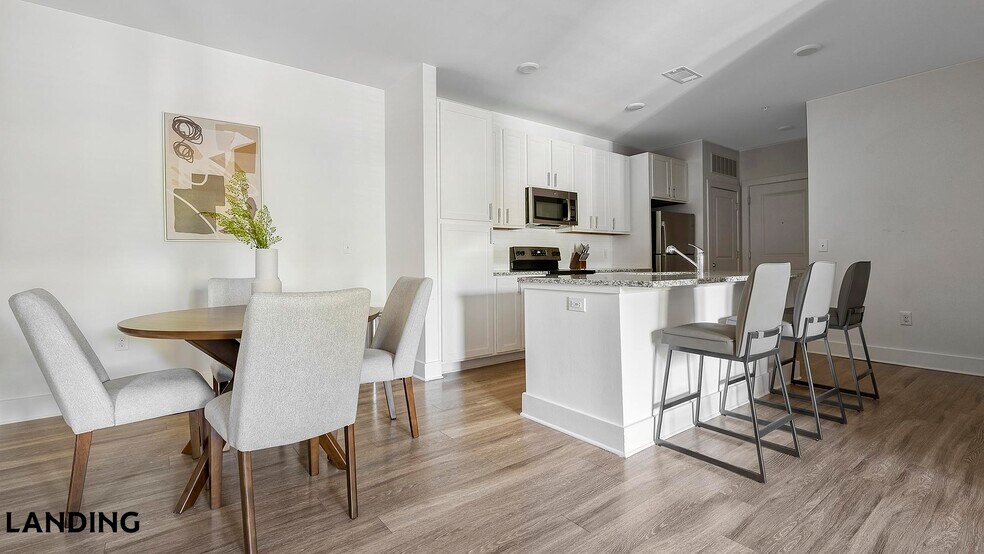 Building Photo - 5209 Craftsman Dr