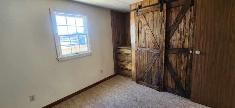 Building Photo - 2899 Sylvania Rd