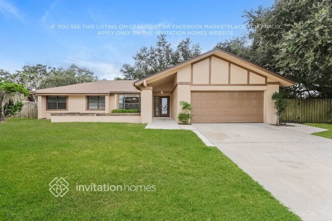 Building Photo - 1403 Live Oak Ct