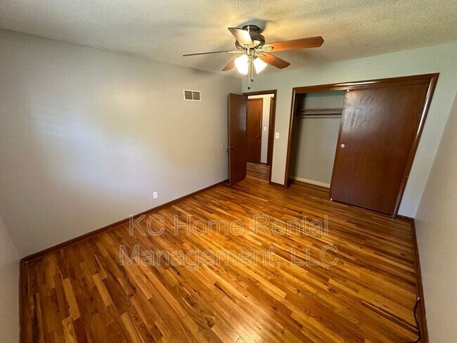 Building Photo - 1209 SW Westminister Rd