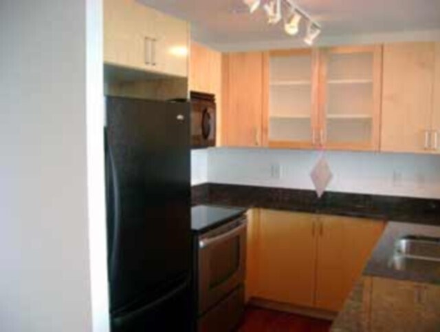 Building Photo - 8151 33rd Ave S