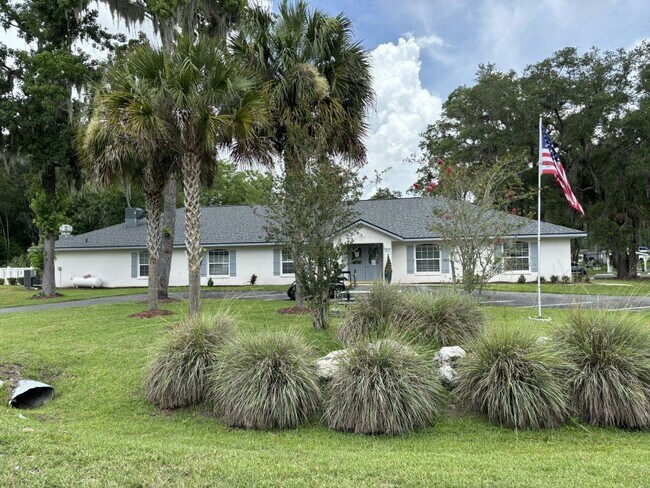 Building Photo - 2323 NW 46th Ct