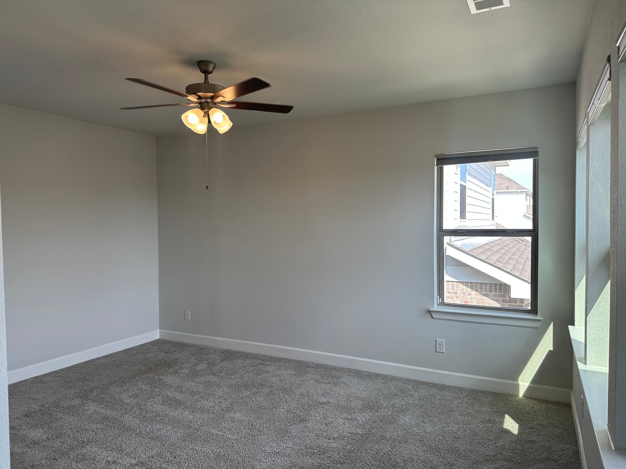 Building Photo - 14228 Walsh Ave