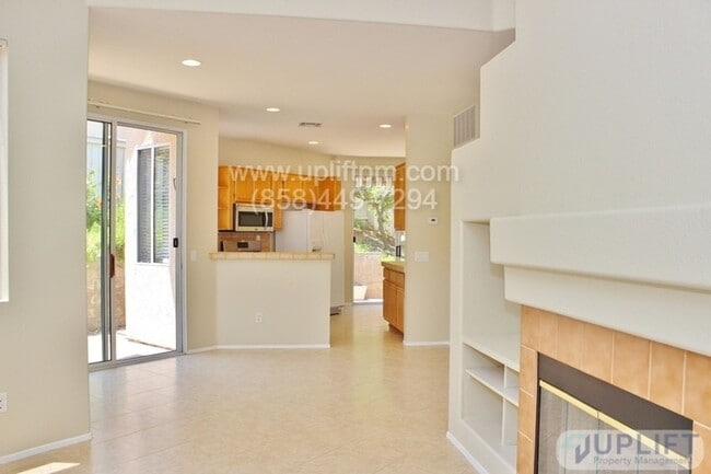 Building Photo - 3 Bed, 2.5 Bath Condo in Cornerstone Scrip...