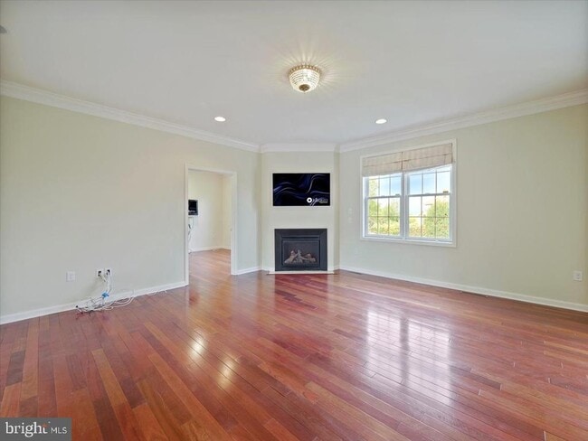 Building Photo - 3271 St Andrews Dr