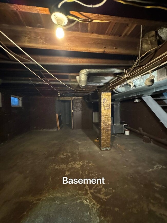 Building Photo - 317 East Ave