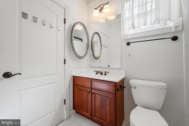 Building Photo - 604 Masters Dr