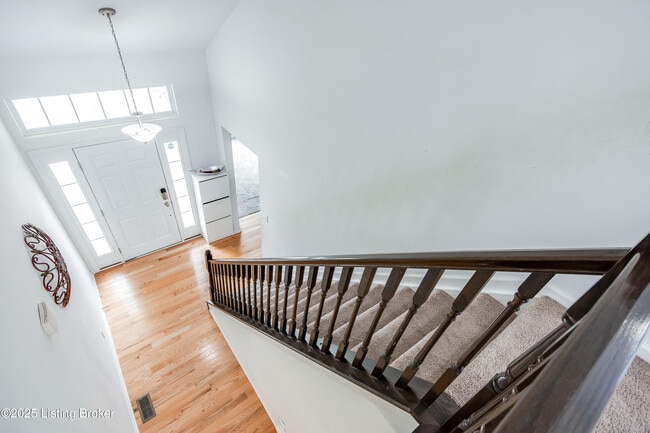 Building Photo - 1041 Autumn Crest Ln