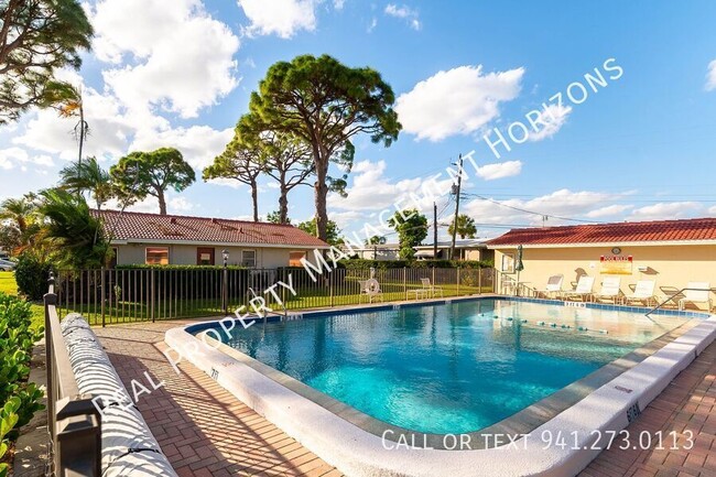 Building Photo - 2169 Pueblo Cir