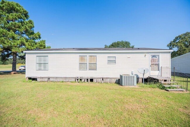 Building Photo - 30627 Vilma Ln
