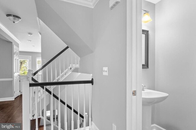 Building Photo - 7439 Heatherfield Ln