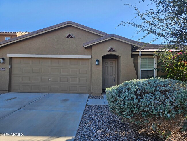 Primary Photo - 41187 W Bravo Dr