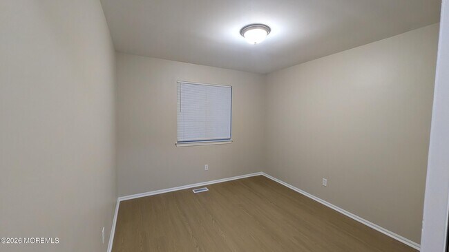 Building Photo - 21 Jesse Rd