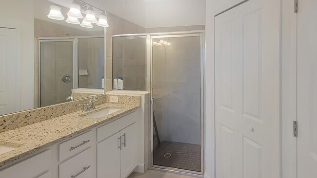 Building Photo - Annual Three Bedroom, Two Bath Villa, with...