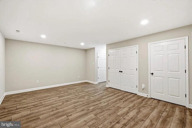 Building Photo - 3706 Singleton Terrace