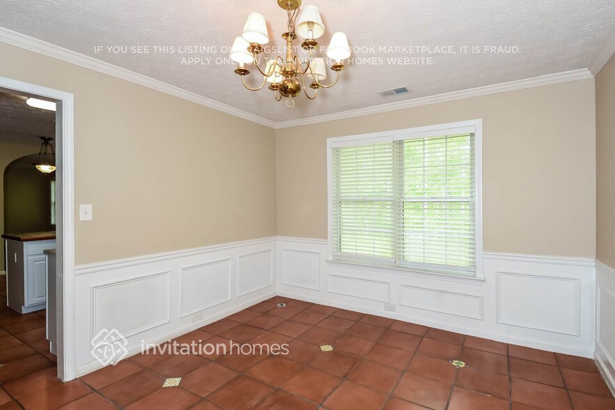 Building Photo - 3018 Cranbrook Walk