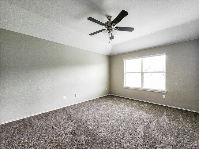Building Photo - 24430 Yellow Thyme Dr