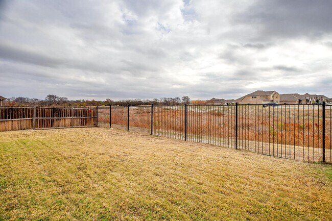 Building Photo - Beautiful 5 Bed, 3 Bath, 2-Story Home in Morningstar Subdivision- Aledo ISD- 76008