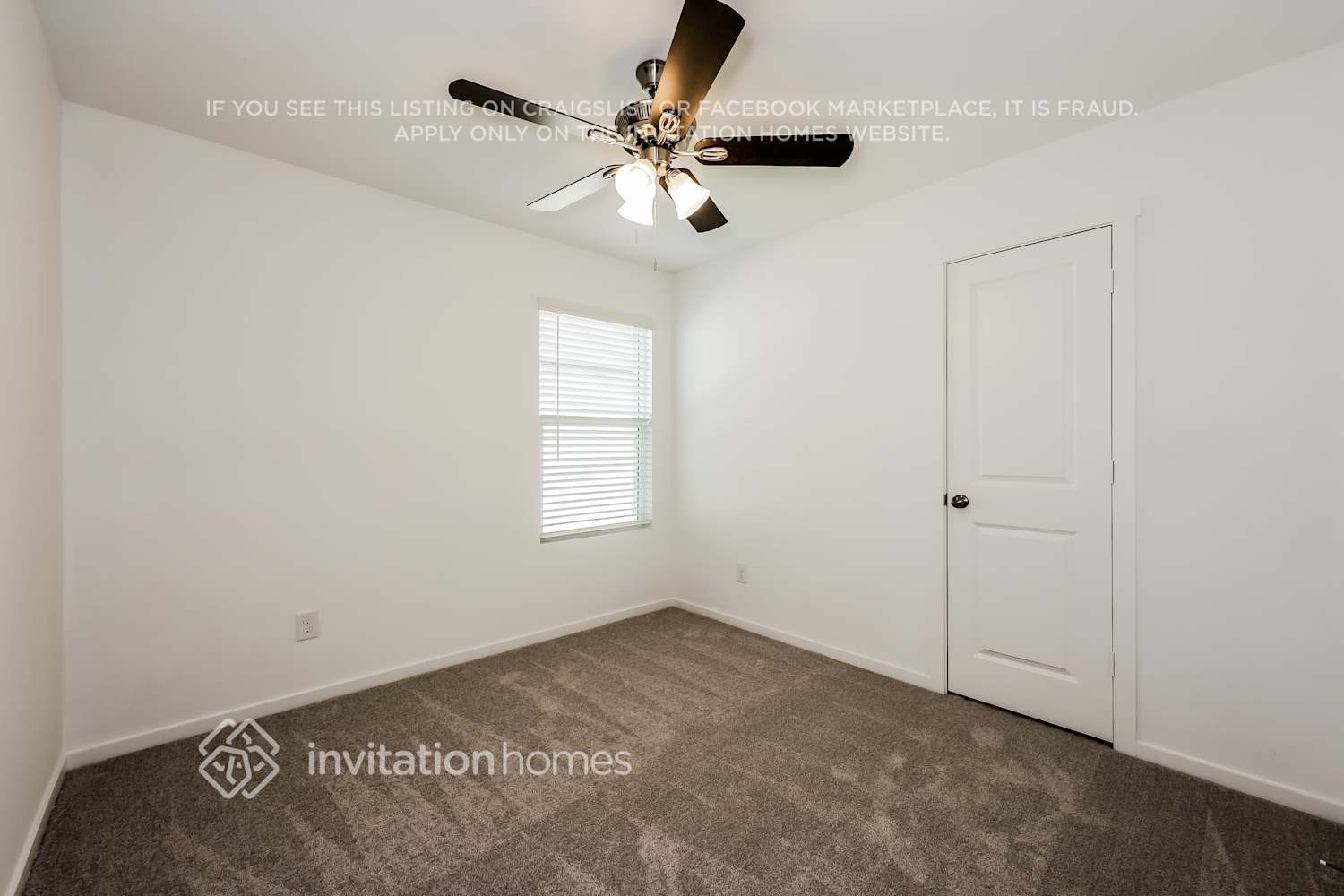 Building Photo - 1410 Merlin Blf St