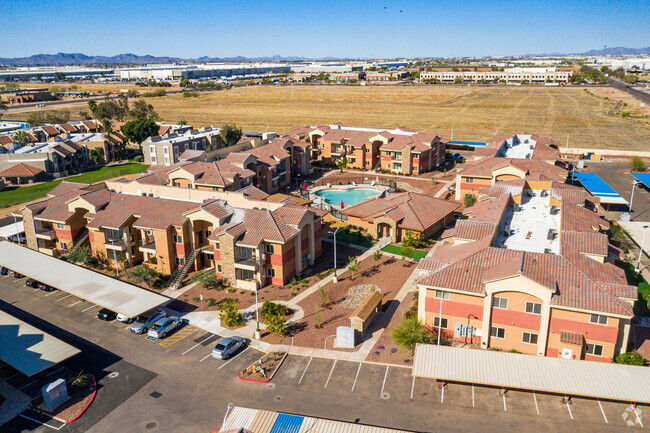 Building Photo - Desert View Apartments