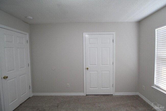 Building Photo - 2517 N 7th Ave