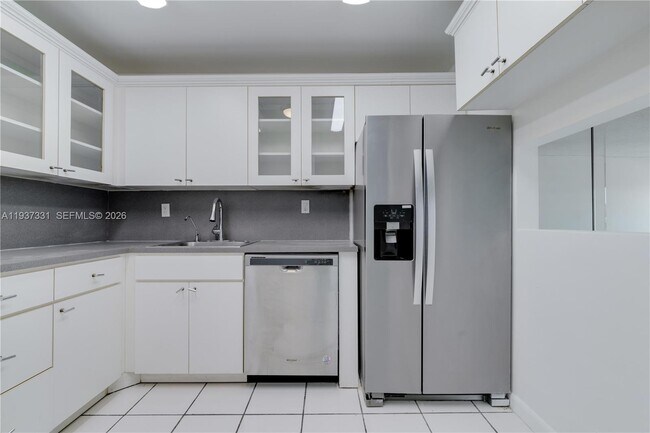 Building Photo - 1428 Euclid Ave