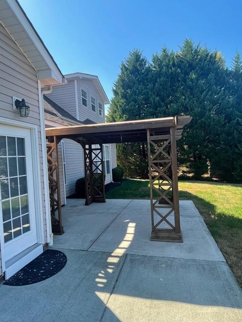 Building Photo - 10028 Shetland Ln