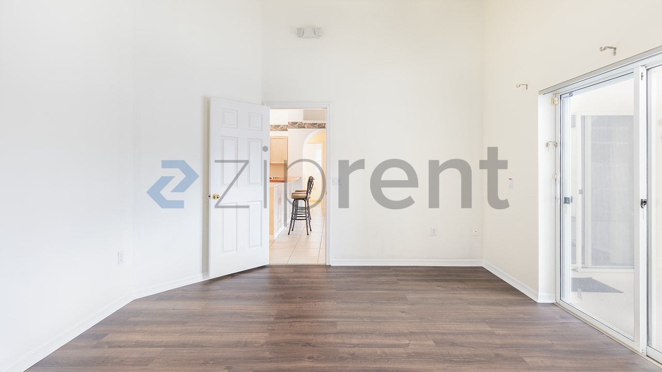 Building Photo - 663 Eagle Pointe S