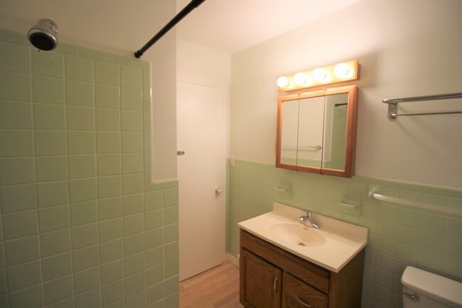 Building Photo - Black Mountain Bungalow minutes from Lake Tomahawk!