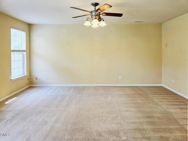 Building Photo - 105 Chandler Springs Dr