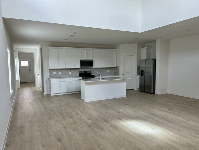 Building Photo - 5735 Blue Grama Dr