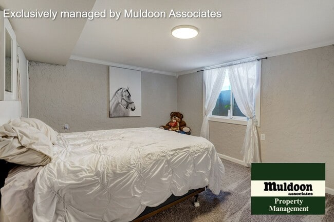Building Photo - Remodeled house with finished basement!