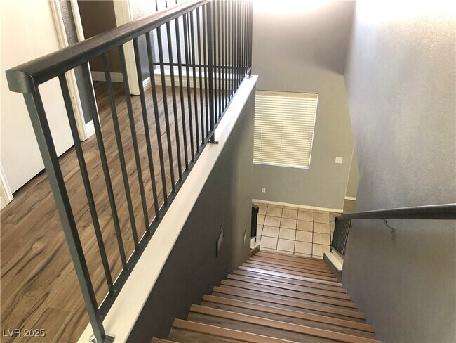 Building Photo - 8741 Emsdale Ct