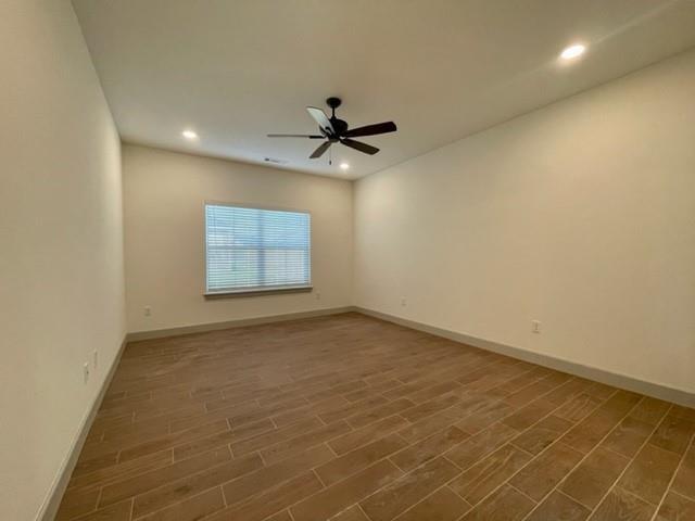 Building Photo - 1049 Parker Ln