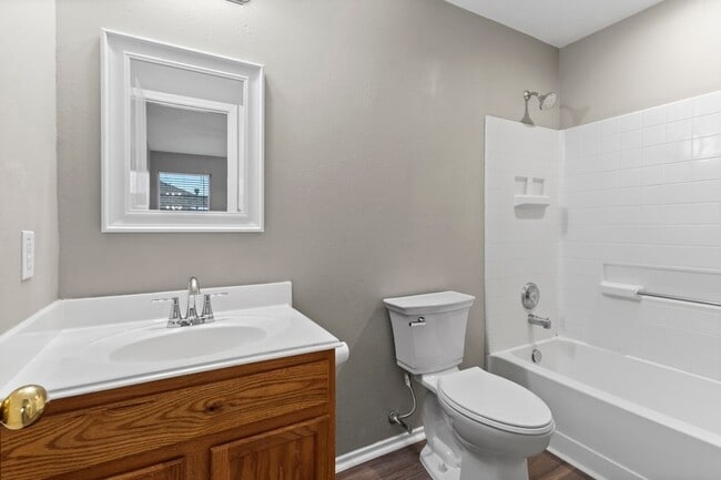 Building Photo - 10507 Sutter Glen Ln