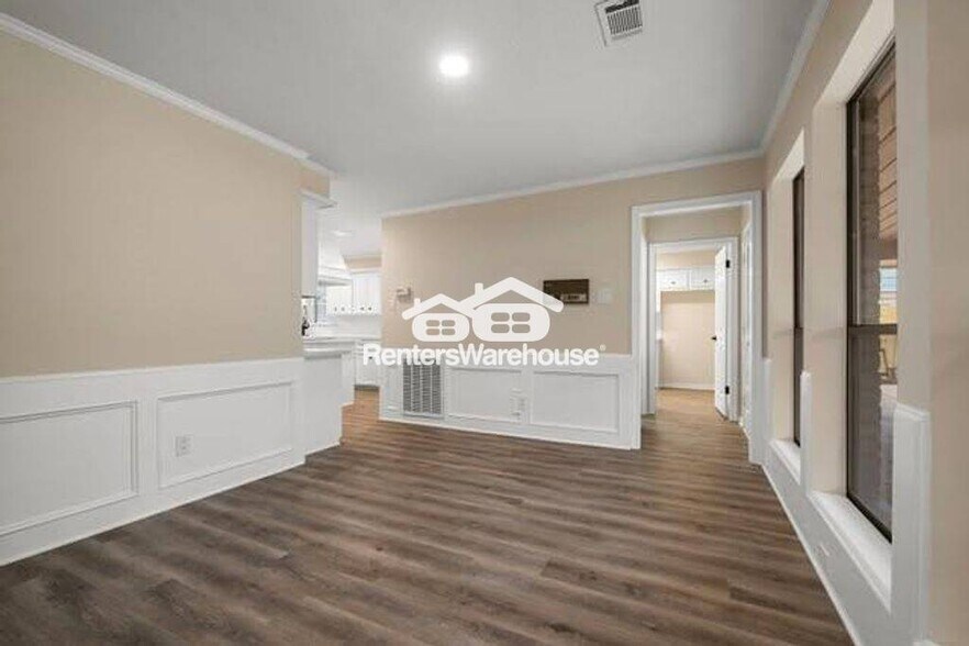 Building Photo - 16627 Aldenham Pl