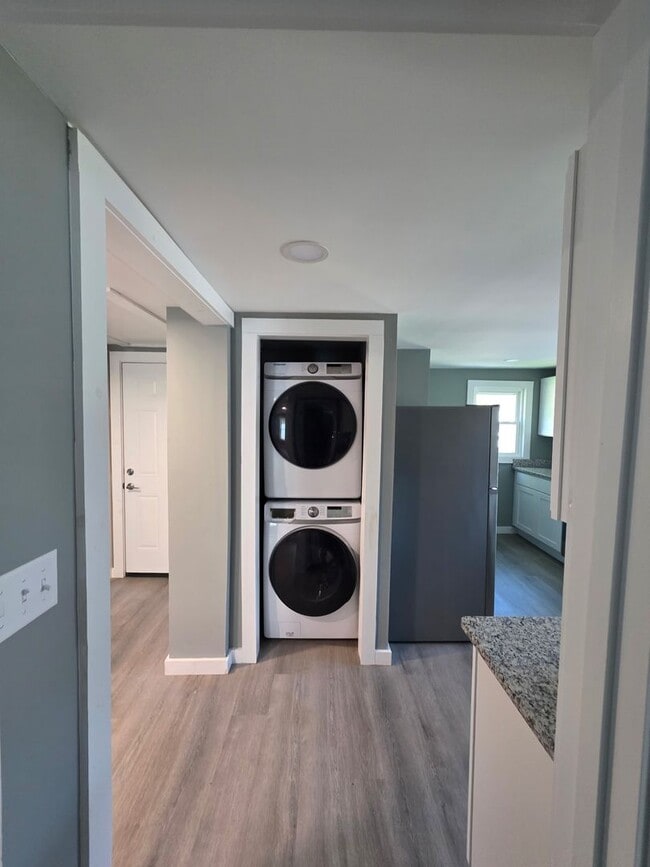 Building Photo - Great Garage apartment in Georgetown
