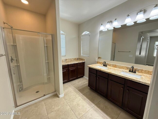 Building Photo - 9237 W Coolbrook Ave