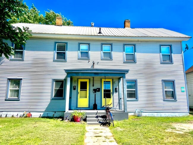 Building Photo - 1596 8th St