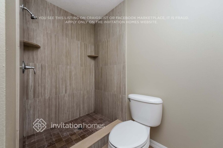 Building Photo - 8140 Caraway Dr