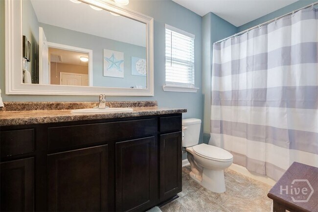 Building Photo - 285 Willow Point Cir