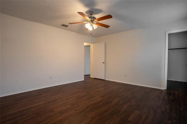 Building Photo - 4600 Waterford Dr
