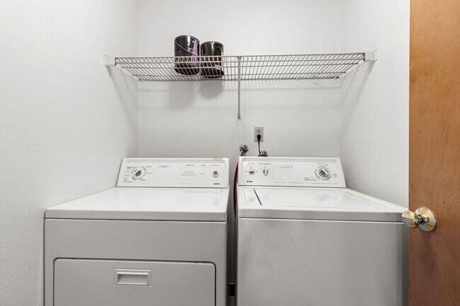 Building Photo - 17444 SE 82nd Dr