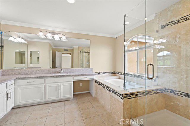 Building Photo - 25052 Pathway Dr