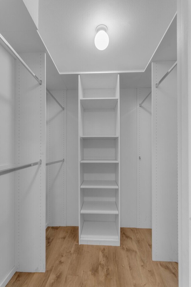 Building Photo - 8260 E Arabian Trl