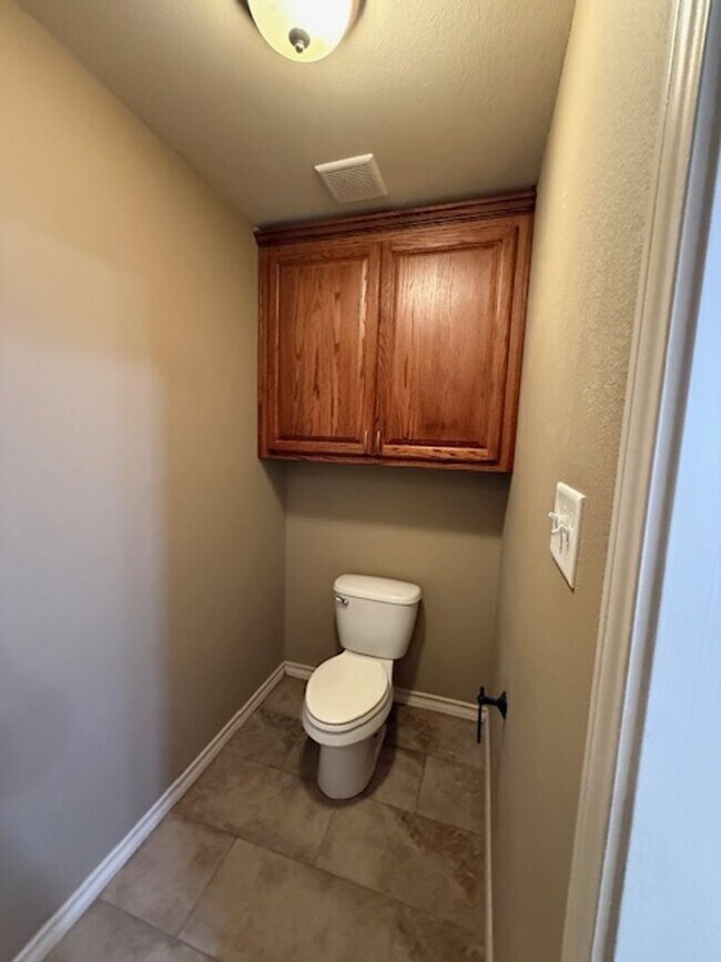 Building Photo - 2312 Independence Blvd