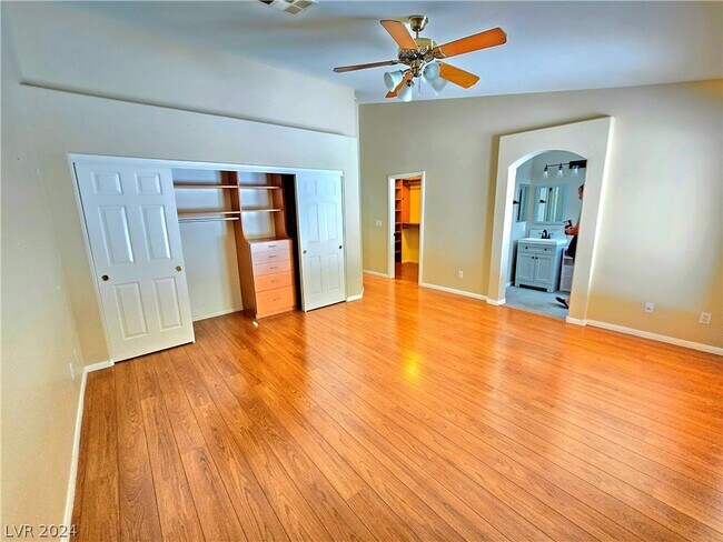 Building Photo - 1713 Diamond Oak Ct